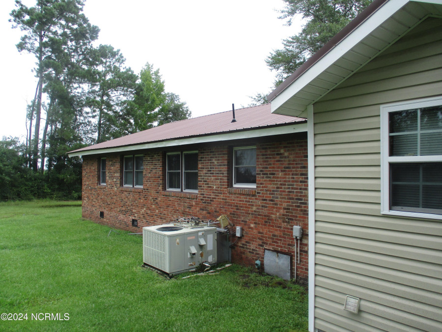 5978 Hwy 258  Deep Run, NC 28525