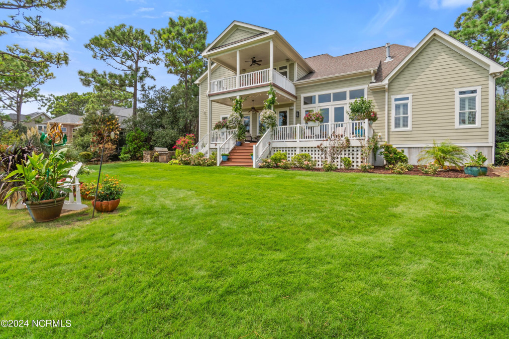 3451 St James Dr Southport, NC 28461