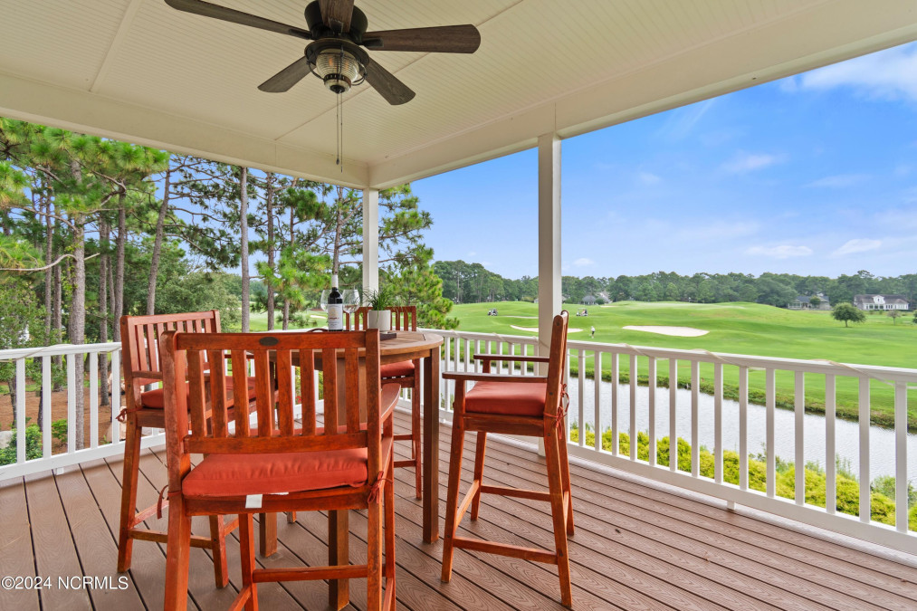 3451 St James Dr Southport, NC 28461