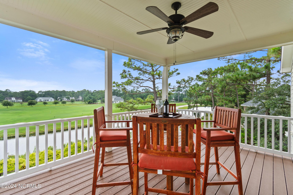 3451 St James Dr Southport, NC 28461