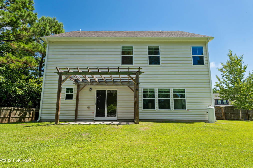 103 Creek End Ct Swansboro, NC 28584