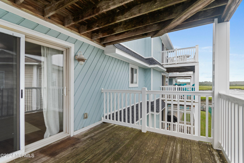 31 Beaufort St Ocean Isle Beach, NC 28469