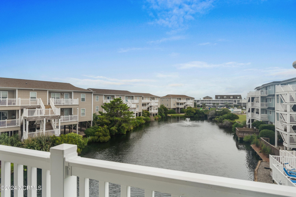 31 Beaufort St Ocean Isle Beach, NC 28469