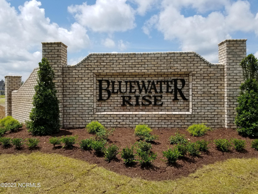 2019 Bluewater Blvd New Bern, NC 28562