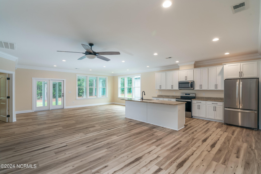 3506 Oak Island Dr Oak Island, NC 28465