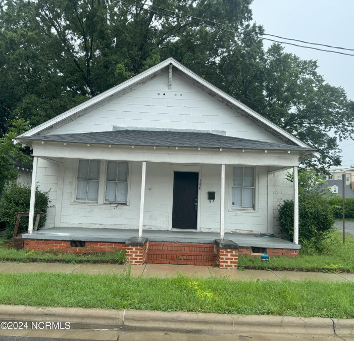 113 Ninth St Greenville, NC 27834