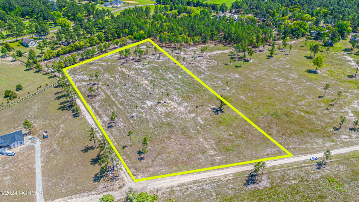 Tbd Huntland Rd Vass, NC 28394