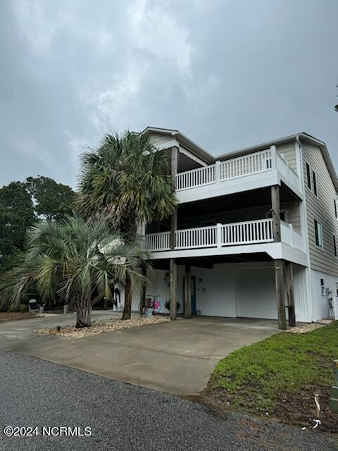 101 72nd St Oak Island, NC 28465