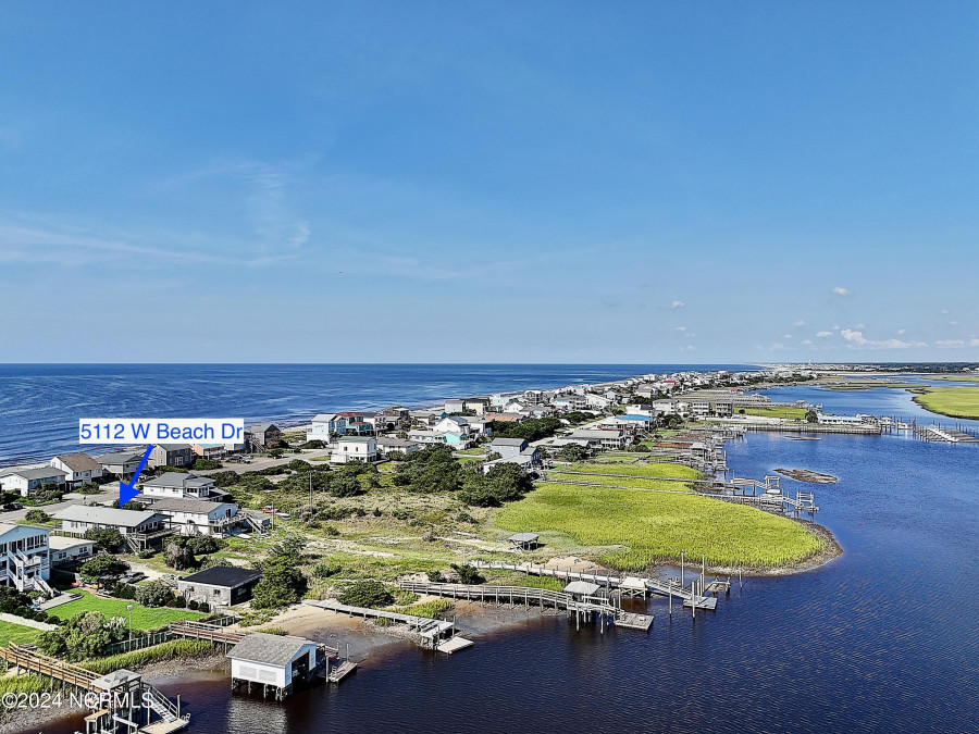 5112 Beach Dr Oak Island, NC 28465