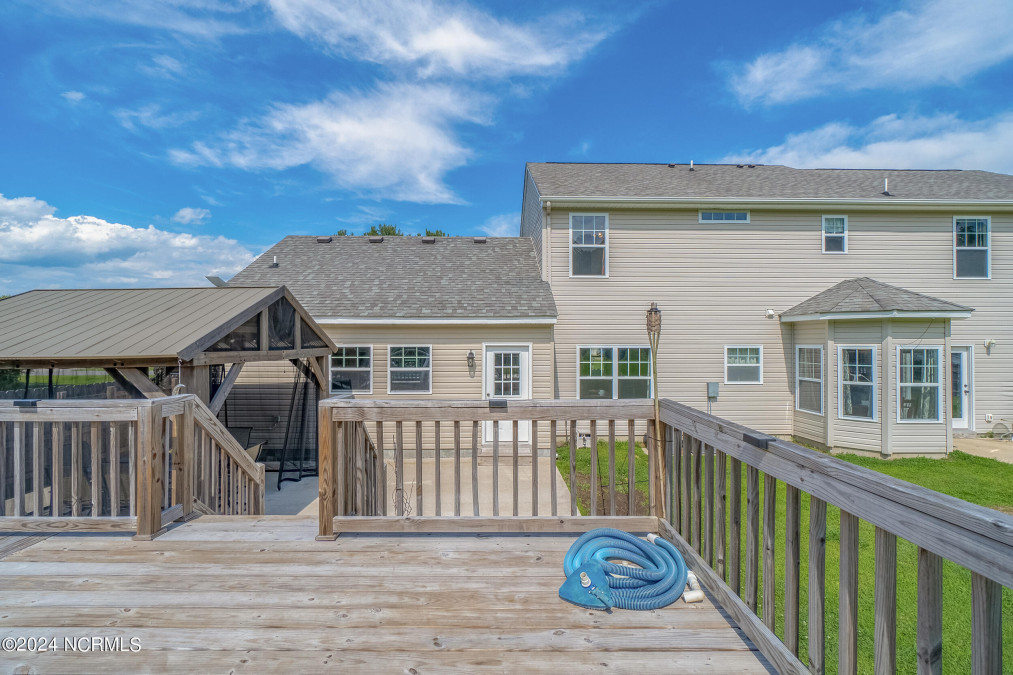 147 Dock Landing Loop South Mills, NC 27976