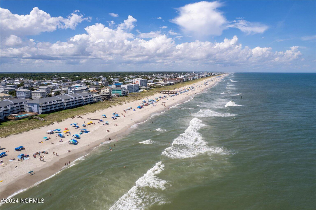 204 Ocean Blvd Carolina Beach, NC 28428