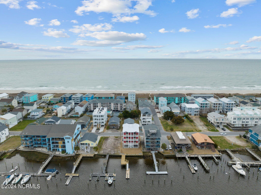 503 Canal Dr Carolina Beach, NC 28428