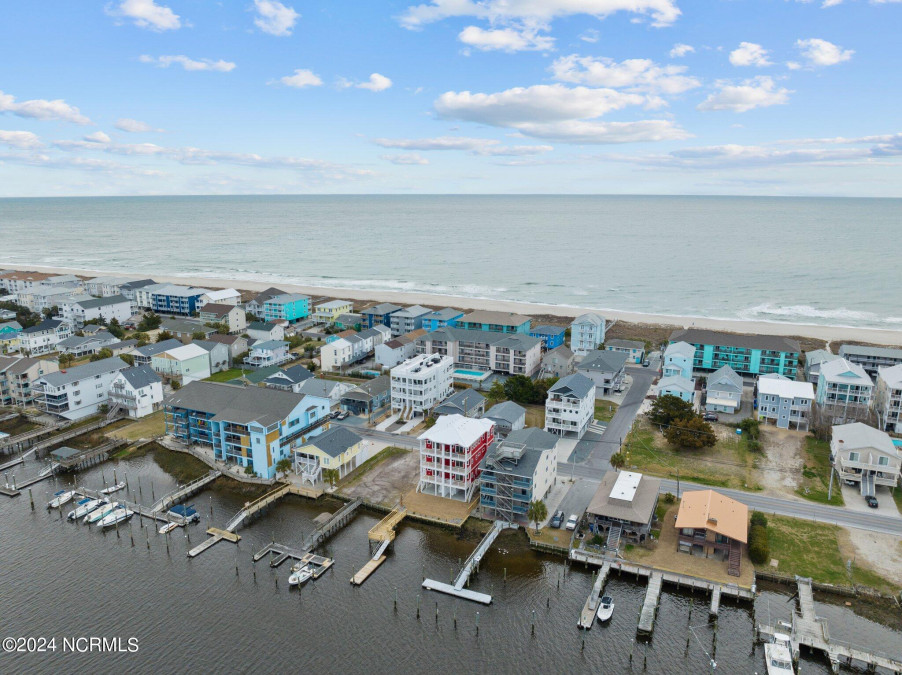 503 Canal Dr Carolina Beach, NC 28428