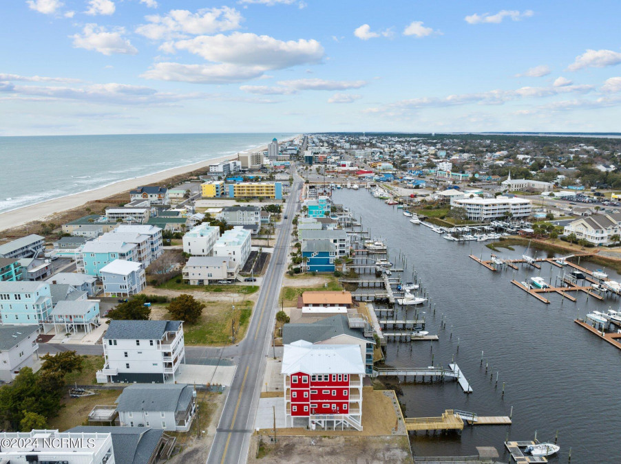 503 Canal Dr Carolina Beach, NC 28428