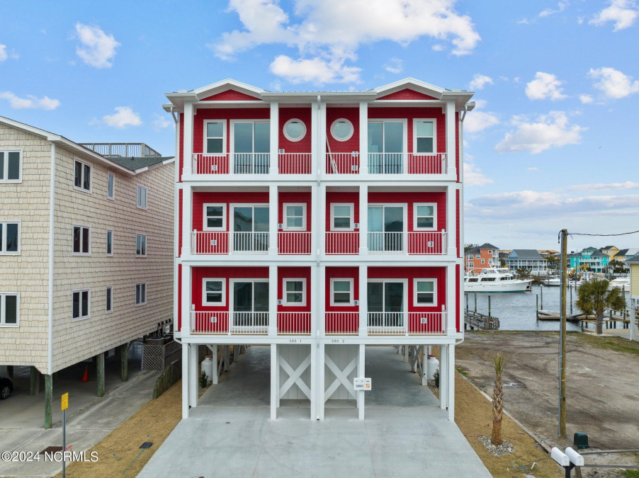 503 Canal Dr Carolina Beach, NC 28428