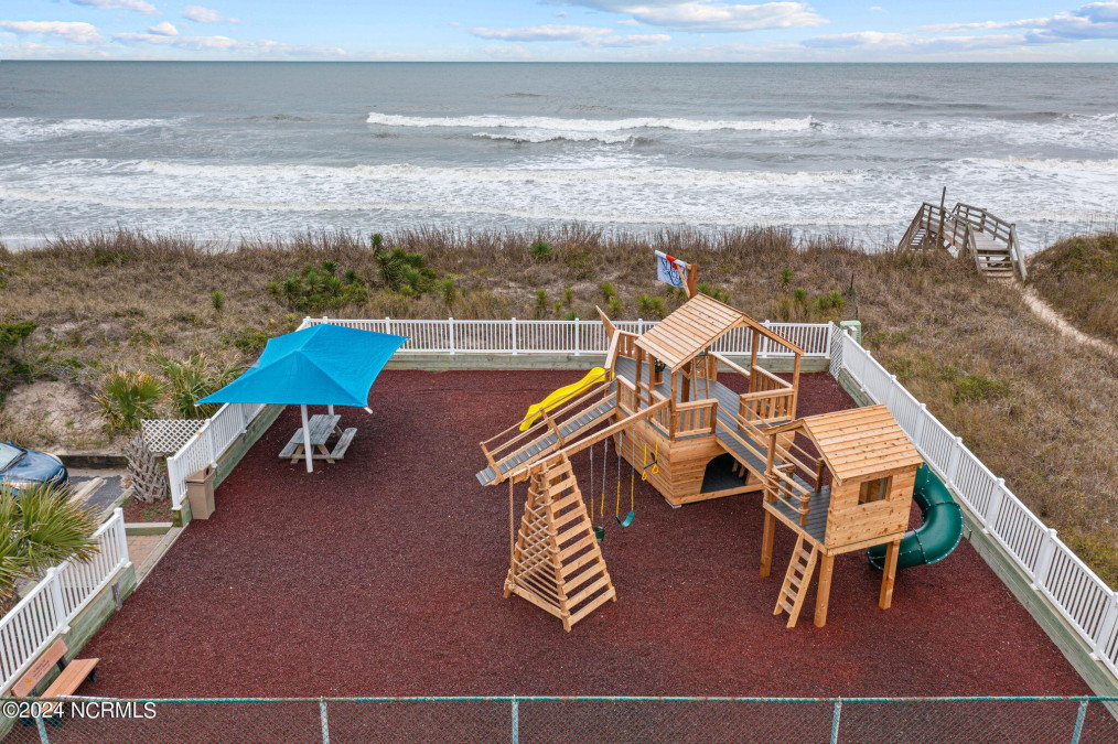 2000 New River Inlet Rd North Topsail Beach, NC 28460