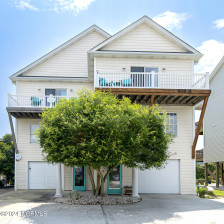 808b Topsail Dr Surf City, NC 28445