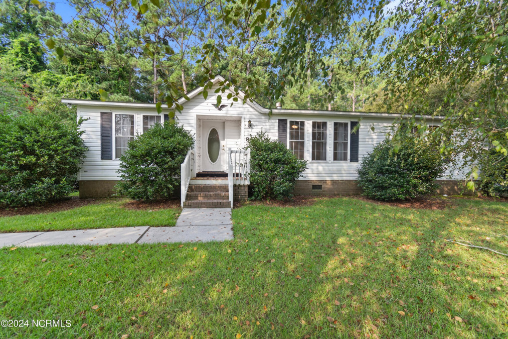 852 Watson Ave Calabash, NC 28467