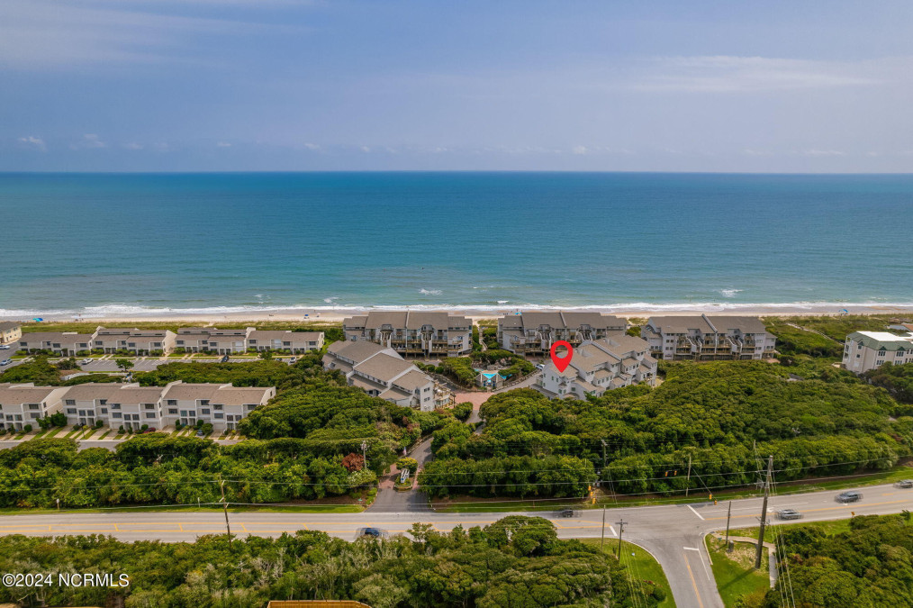 301 Salter Path Rd Pine Knoll Shores, NC 28512