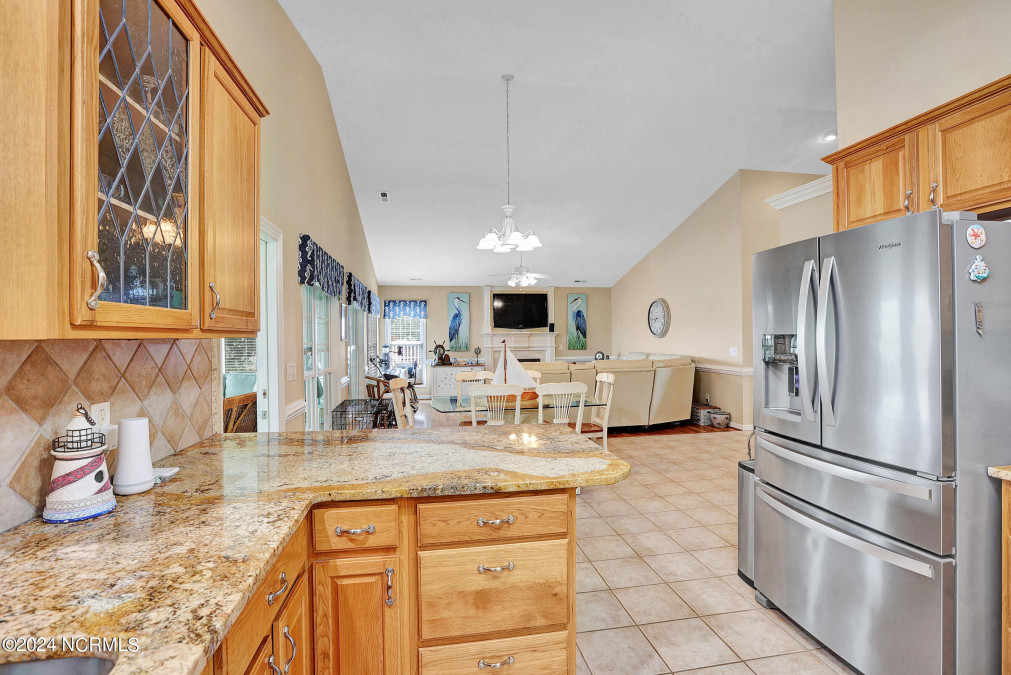 3202 Yacht Dr Oak Island, NC 28465