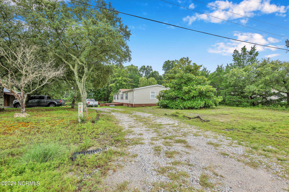 4779 Navigation Rd Southport, NC 28461