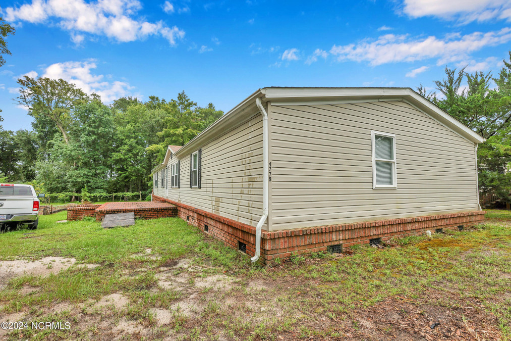 4779 Navigation Rd Southport, NC 28461