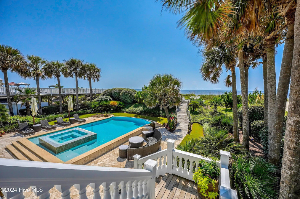 241 First St Ocean Isle Beach, NC 28469