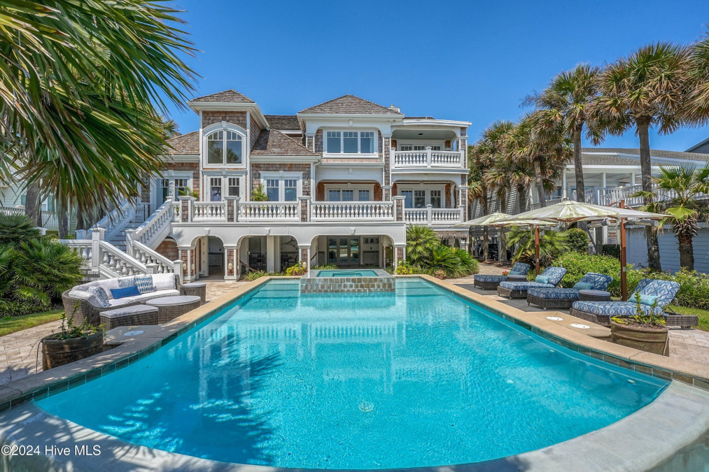 241 First St Ocean Isle Beach, NC 28469