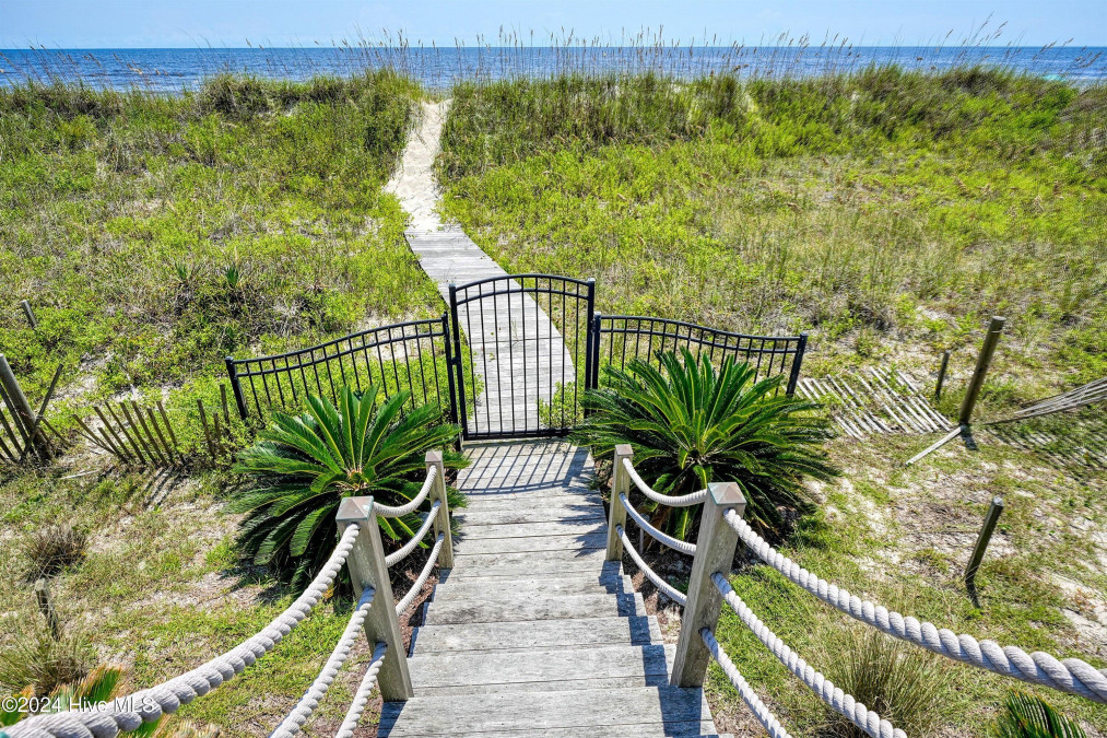 241 First St Ocean Isle Beach, NC 28469