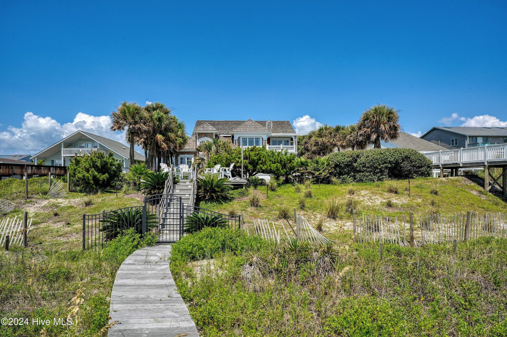 241 First St Ocean Isle Beach, NC 28469