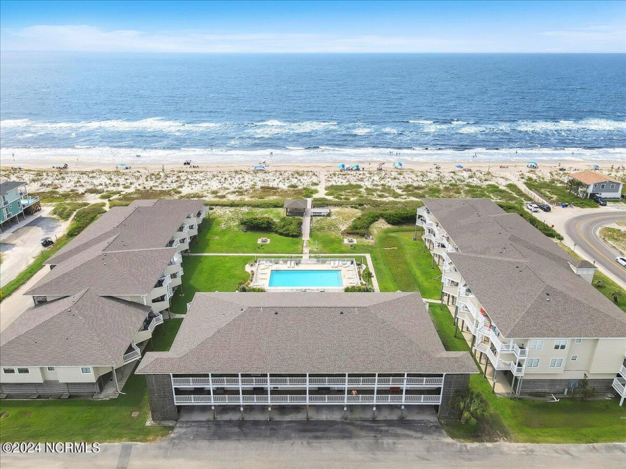 122 58th St Oak Island, NC 28465