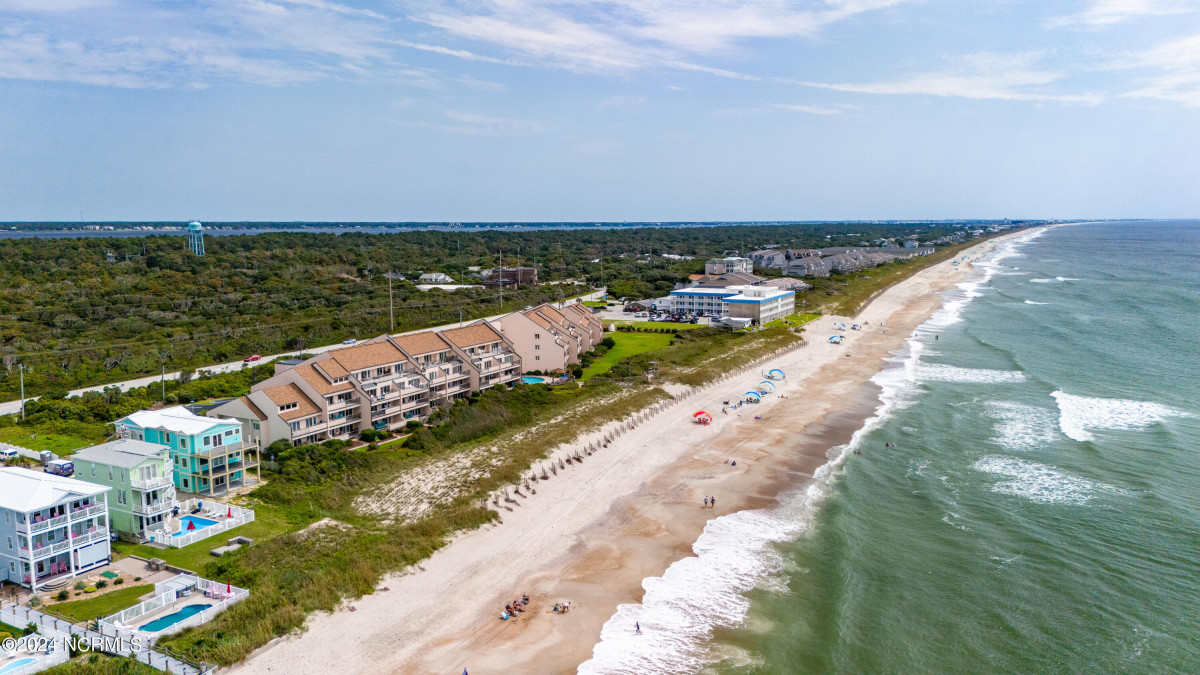 331 Salter Path Rd Pine Knoll Shores, NC 28512