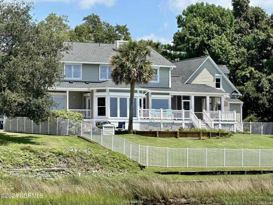 143 Azalea Ct Swansboro, NC 28584