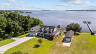 143 Azalea Ct Swansboro, NC 28584