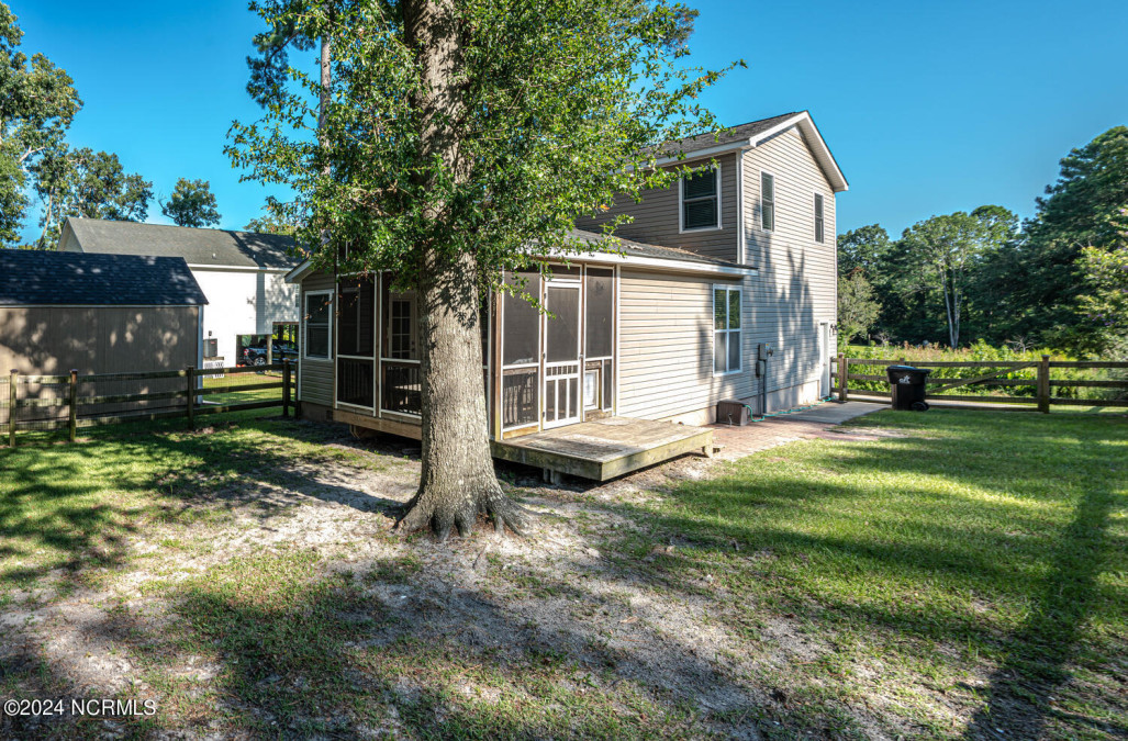 7253 Nursery Rd Ocean Isle Beach, NC 28469