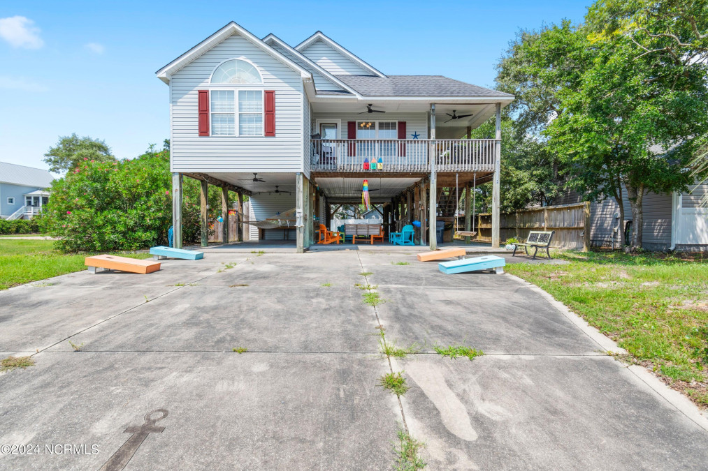 303 50th St Oak Island, NC 28465