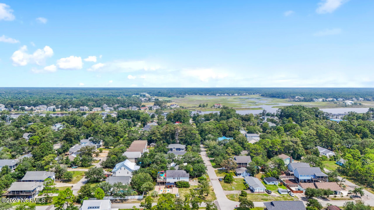 303 50th St Oak Island, NC 28465