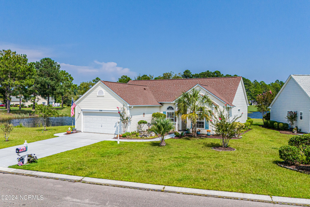 7596 Dunbar Dr Sunset Beach, NC 28468