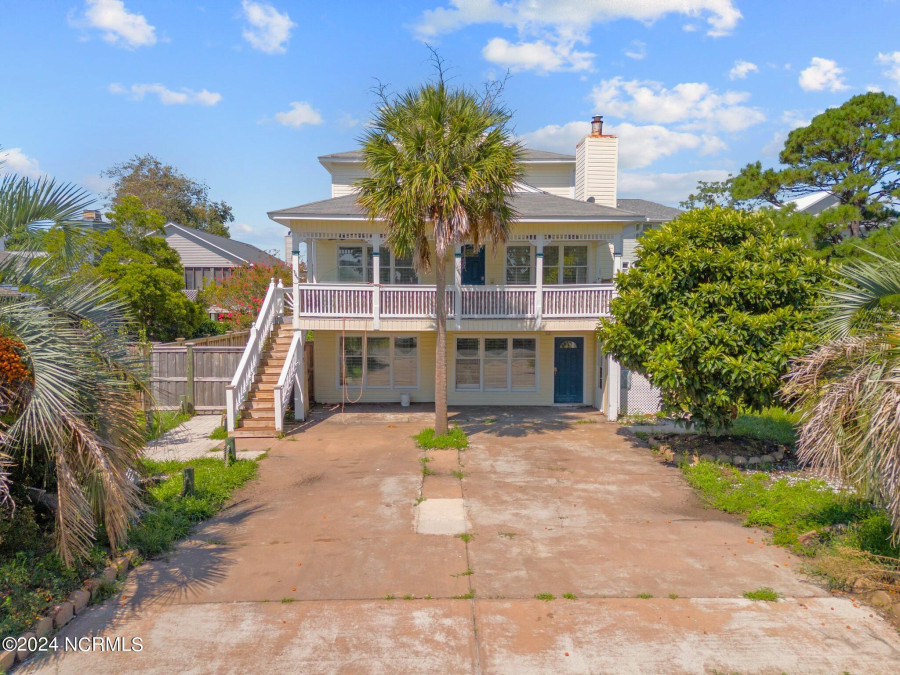 917 Riptide Ln Carolina Beach, NC 28428