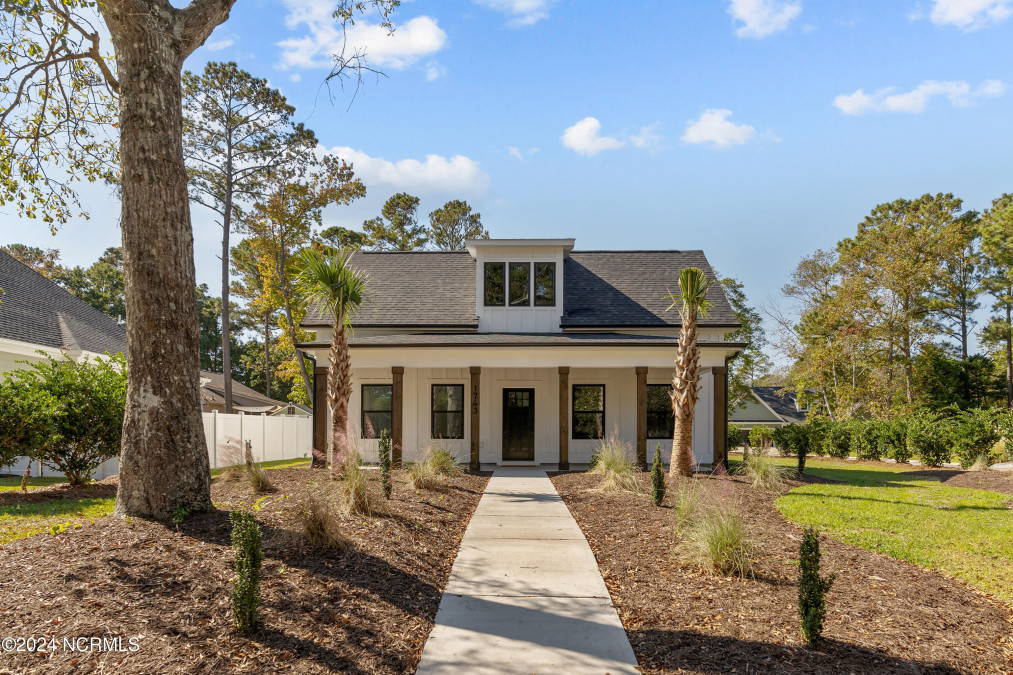 1743 Boxwood Ct Ocean Isle Beach, NC 28469