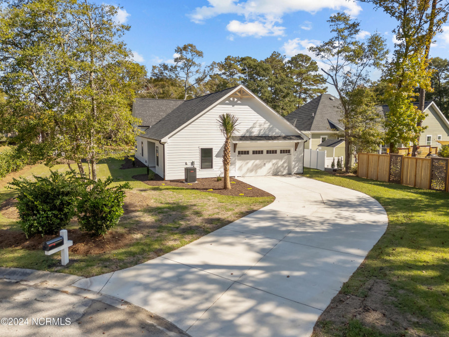 1743 Boxwood Ct Ocean Isle Beach, NC 28469