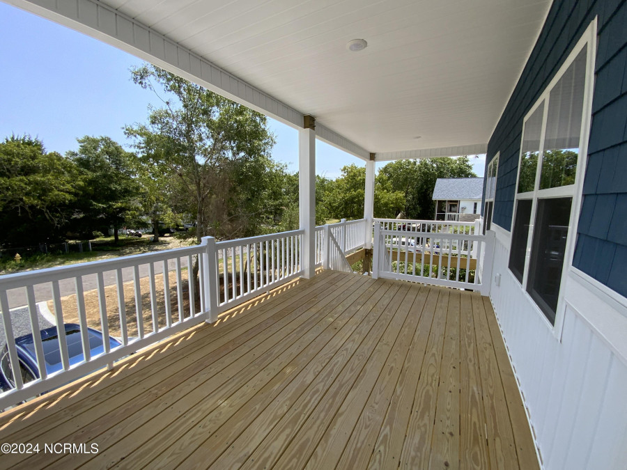 145 13th St Oak Island, NC 28465