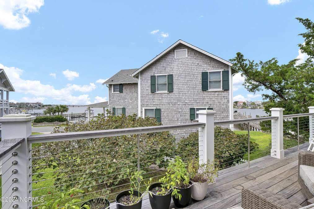 19 Oxford St Wrightsville Beach, NC 28480