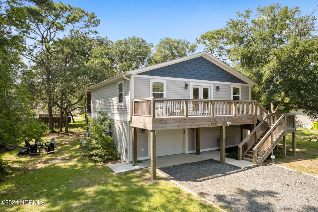 219 49th St Oak Island, NC 28465