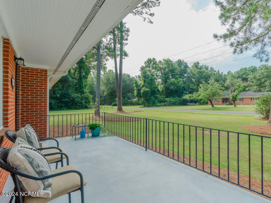 229 Mill Pond Rd Whiteville, NC 28472