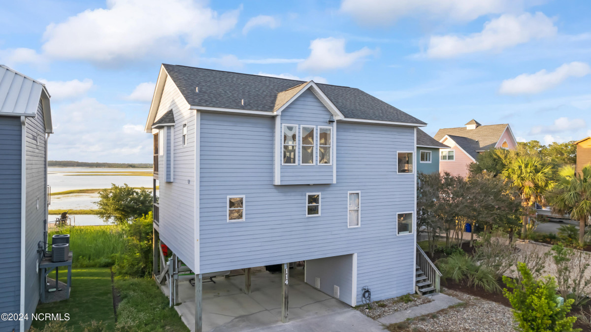 114 Seagull Ct Surf City, NC 28445