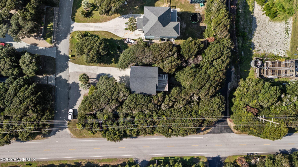 102 Sandpiper Ln Indian Beach, NC 28512