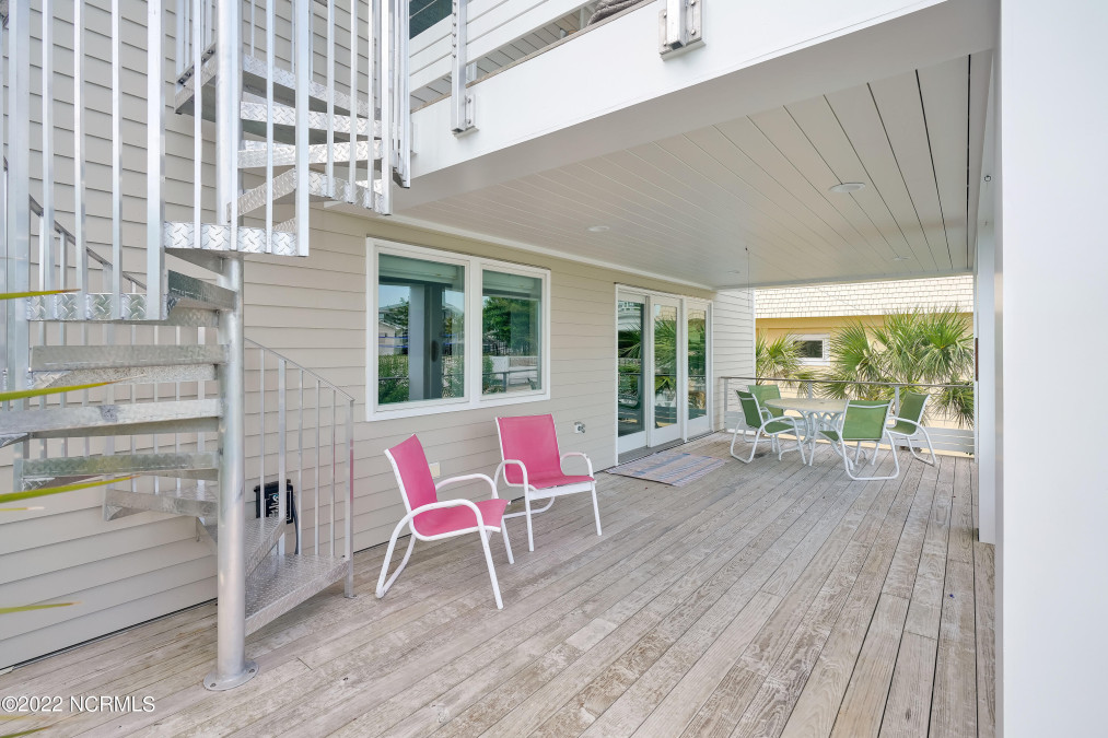 910 Lumina Ave Wrightsville Beach, NC 28480