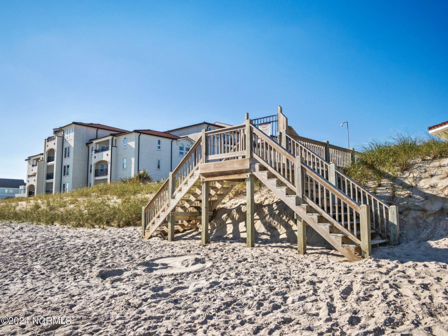 790 New River Inlet Rd North Topsail Beach, NC 28460