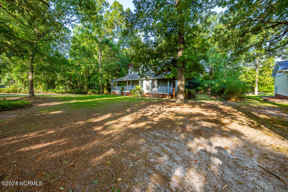 2334 Brices Creek Rd New Bern, NC 28562